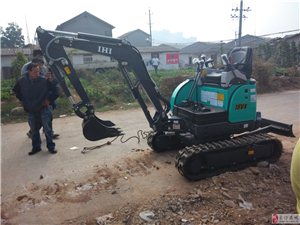 石川岛18挖机出售